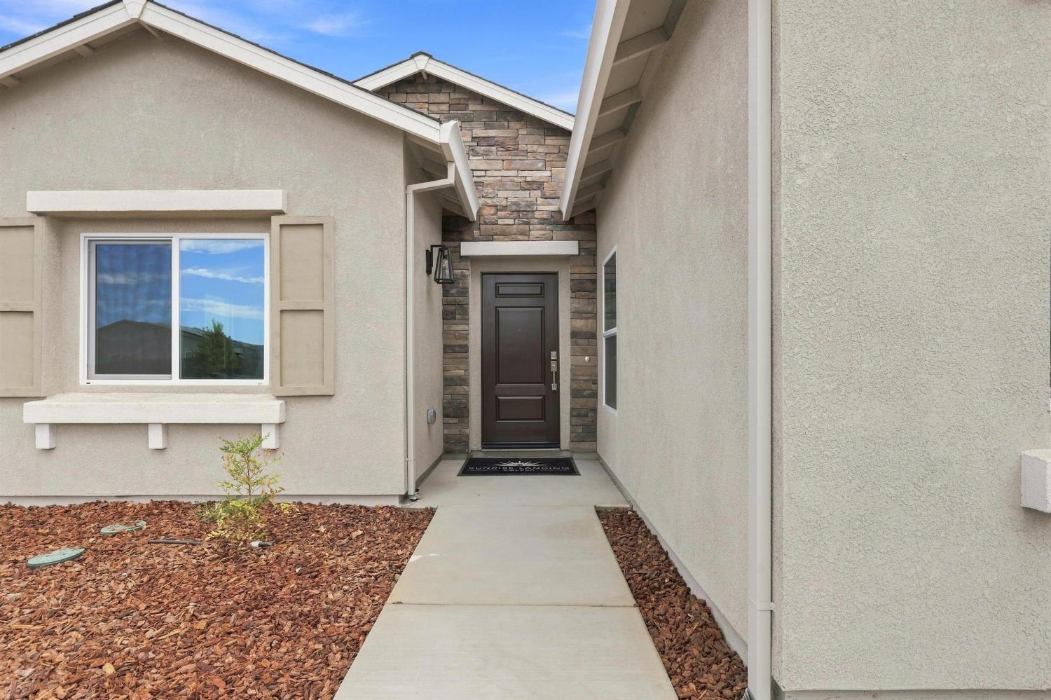 412 Kitty Hawk Drive