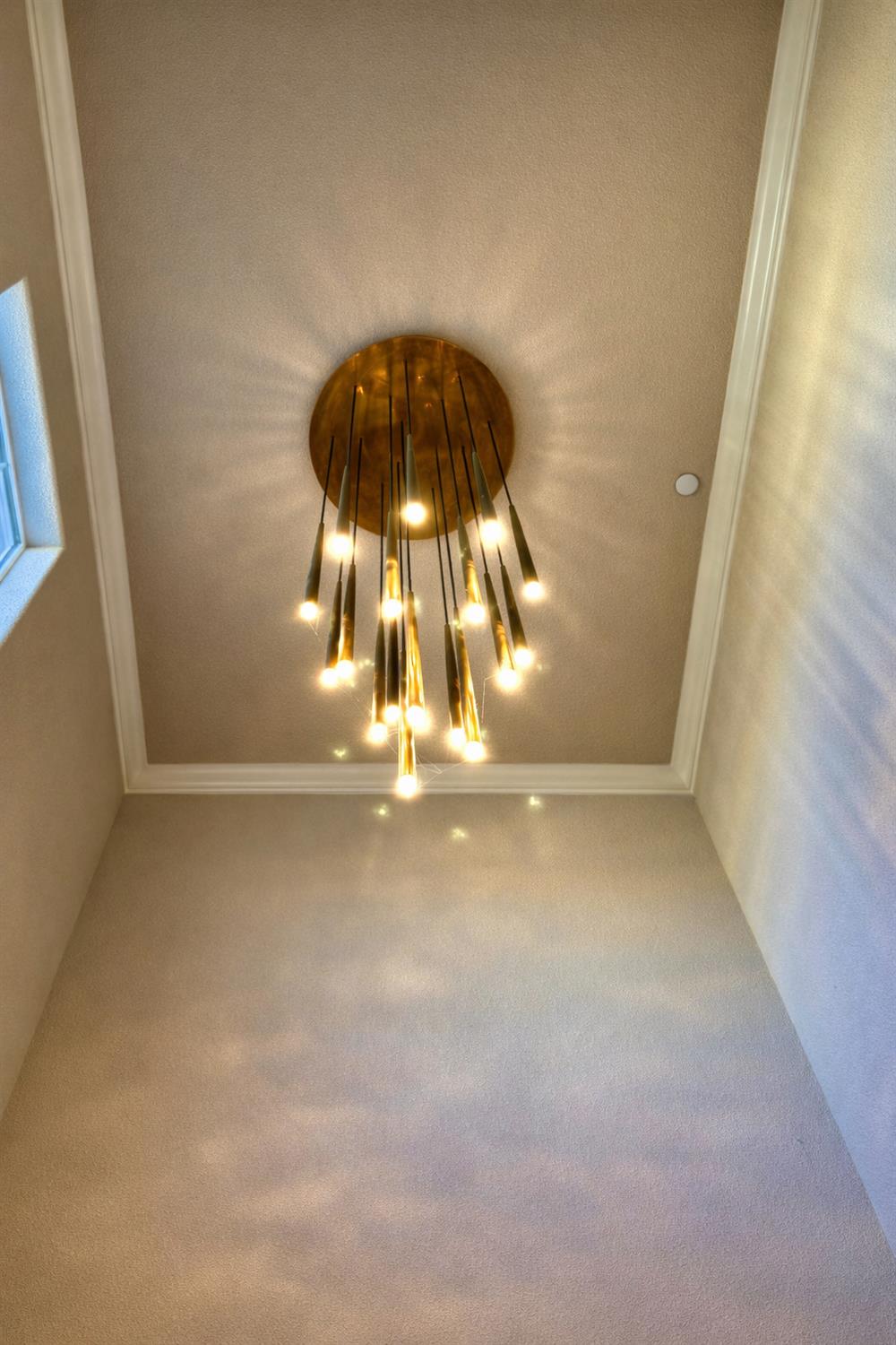 2557 Creek Hollow Road