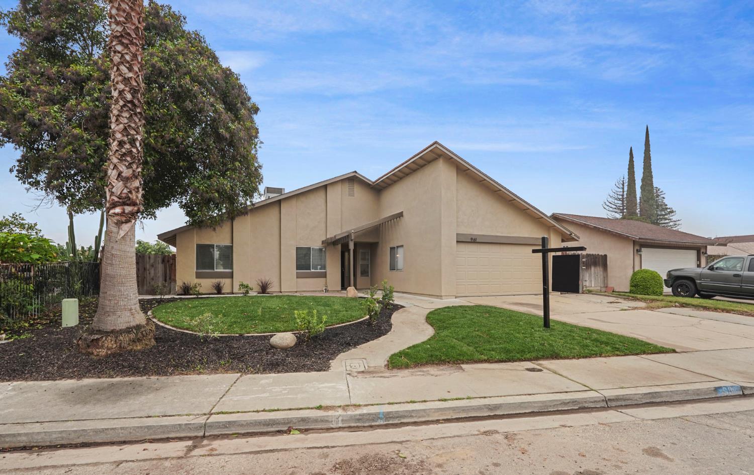 961 Countryside Drive