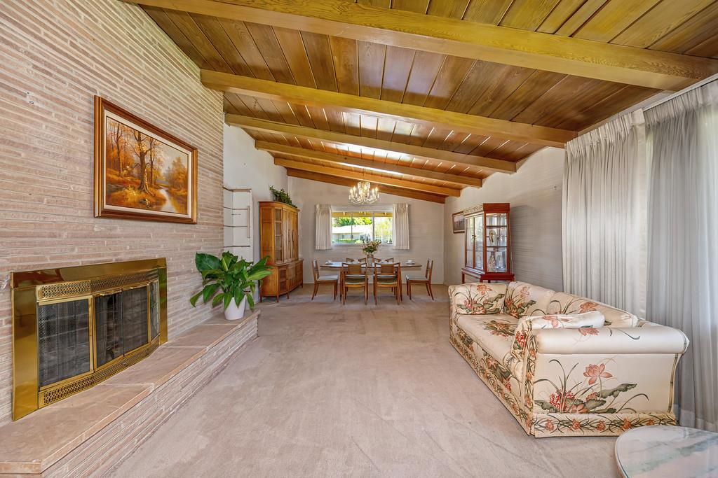 2800 Ashbourne Drive