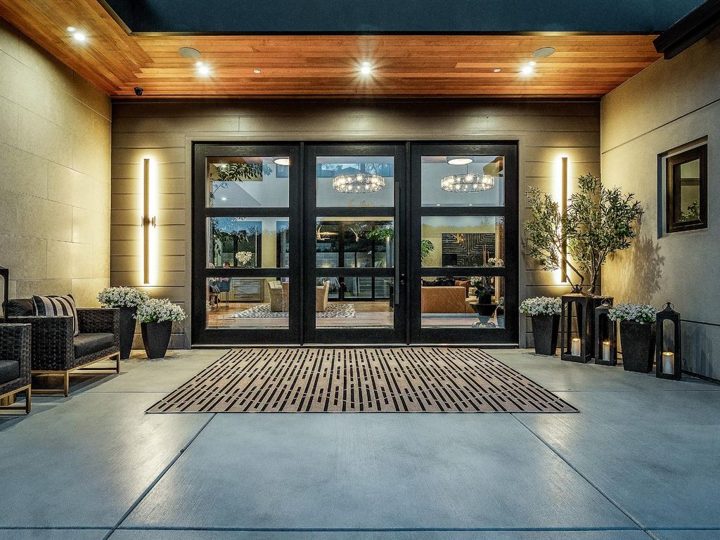 Photo of 4200 Raphael Drive, El Dorado Hills, CA 95762 (MLS # 226018063)