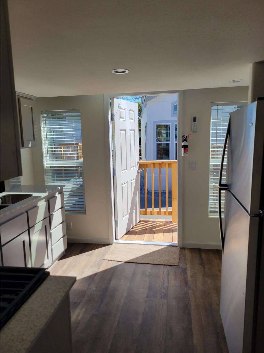 1300 E San Antonio Street 67