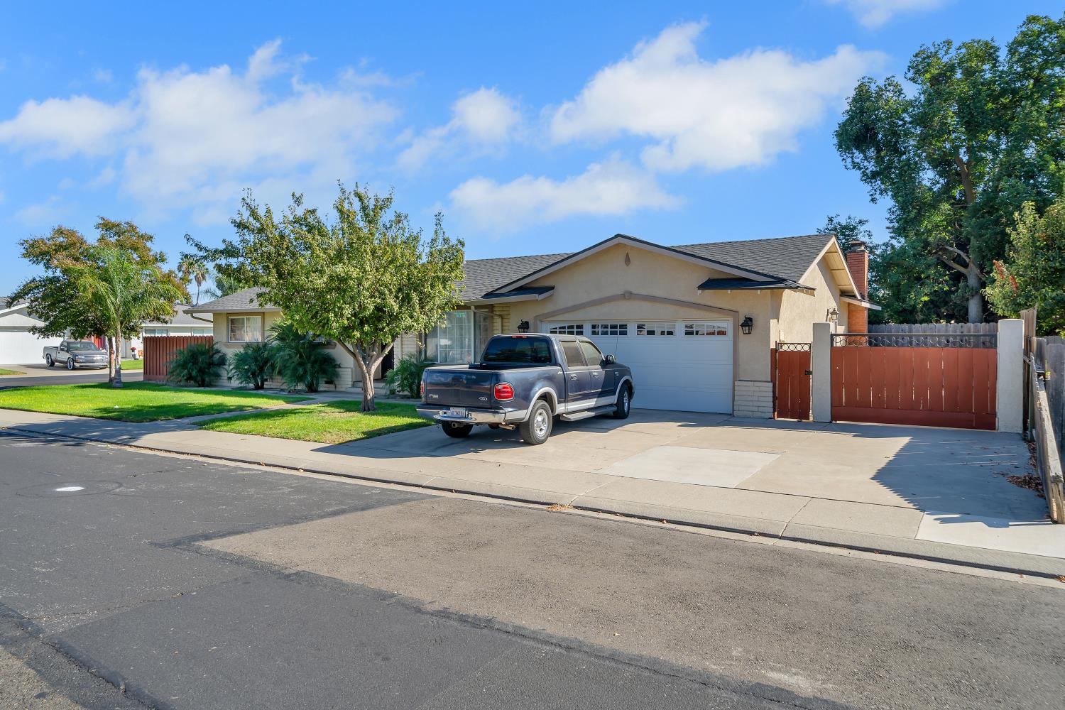 594 Parkwood Drive