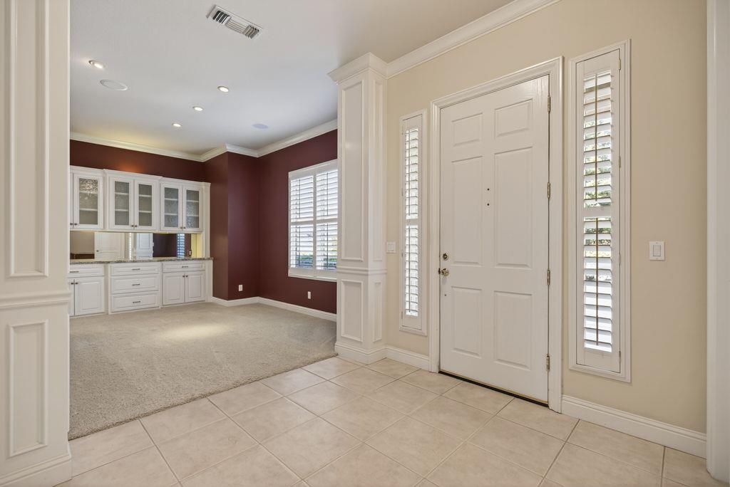 2184 Heritage Drive