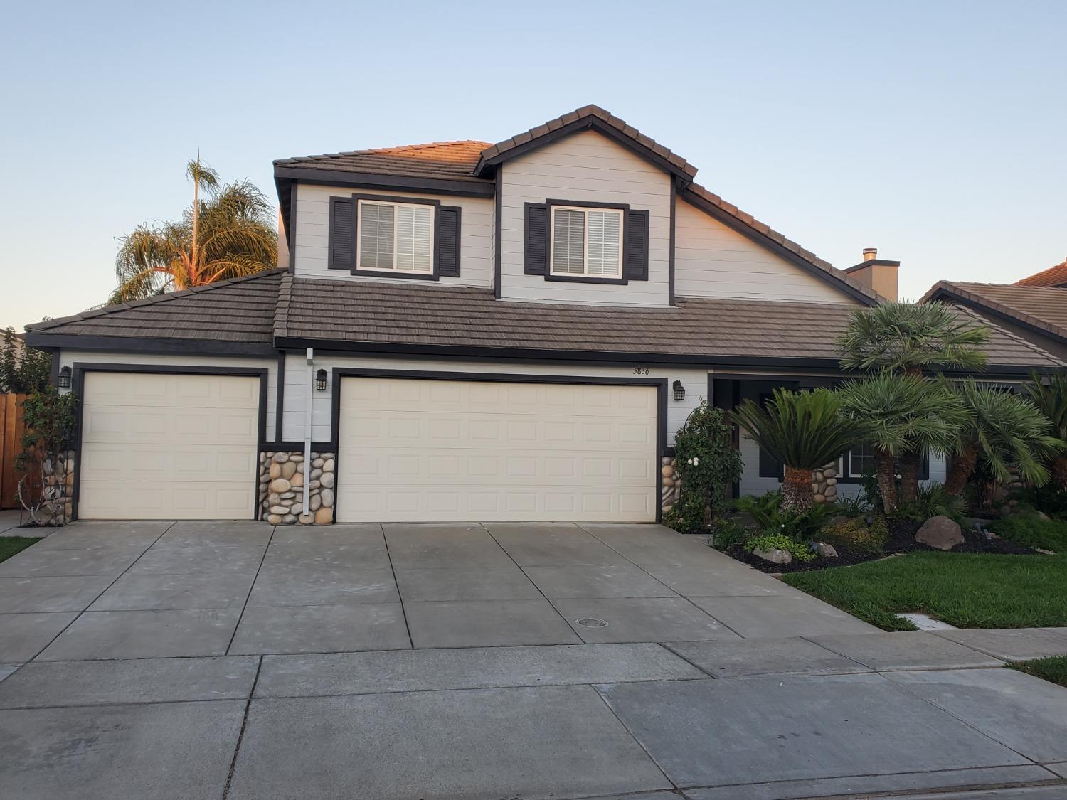 5836 Huntley