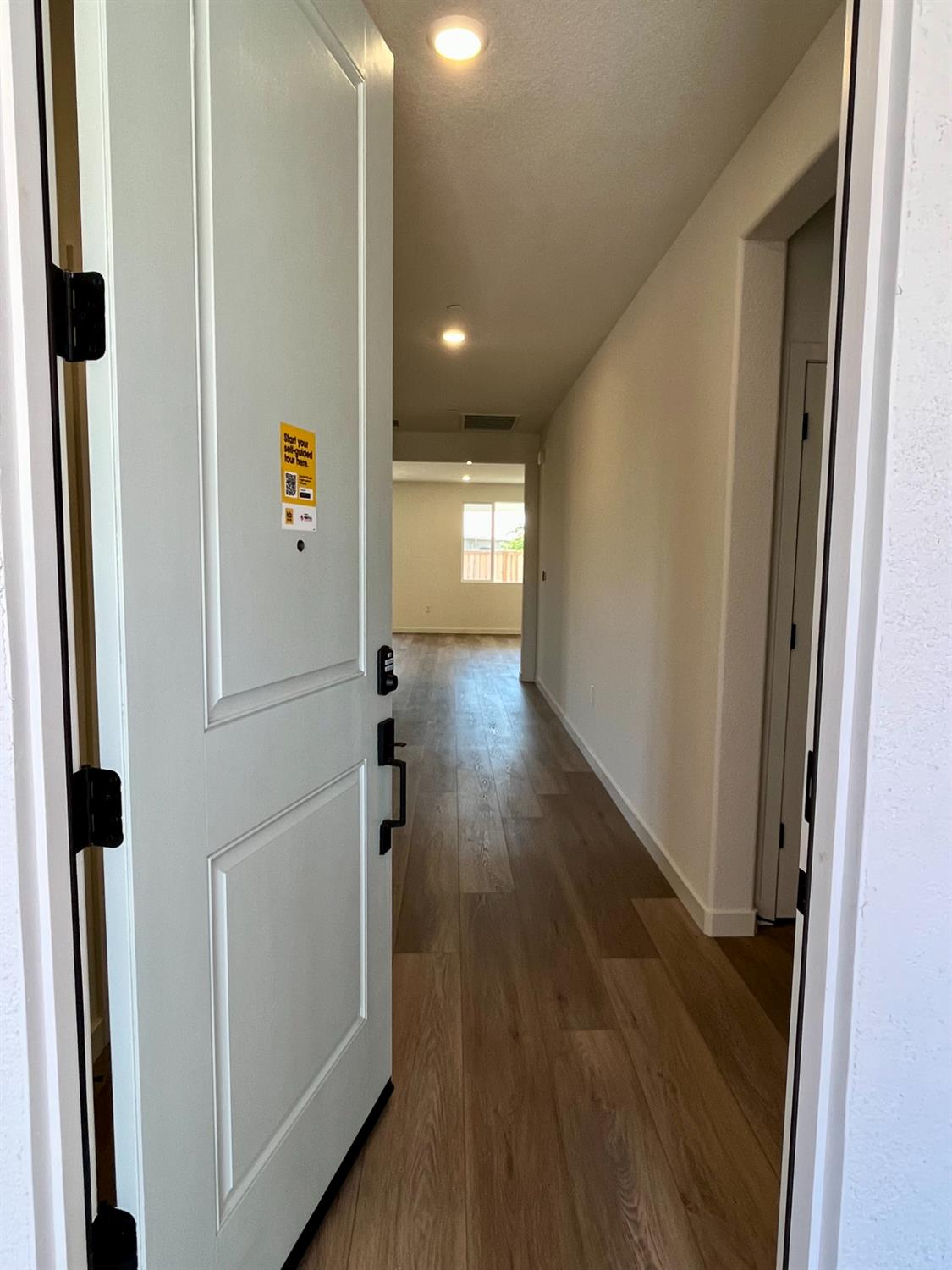 1417 Minories Drive