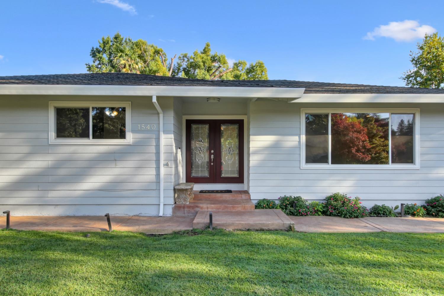1540 Gregory Way