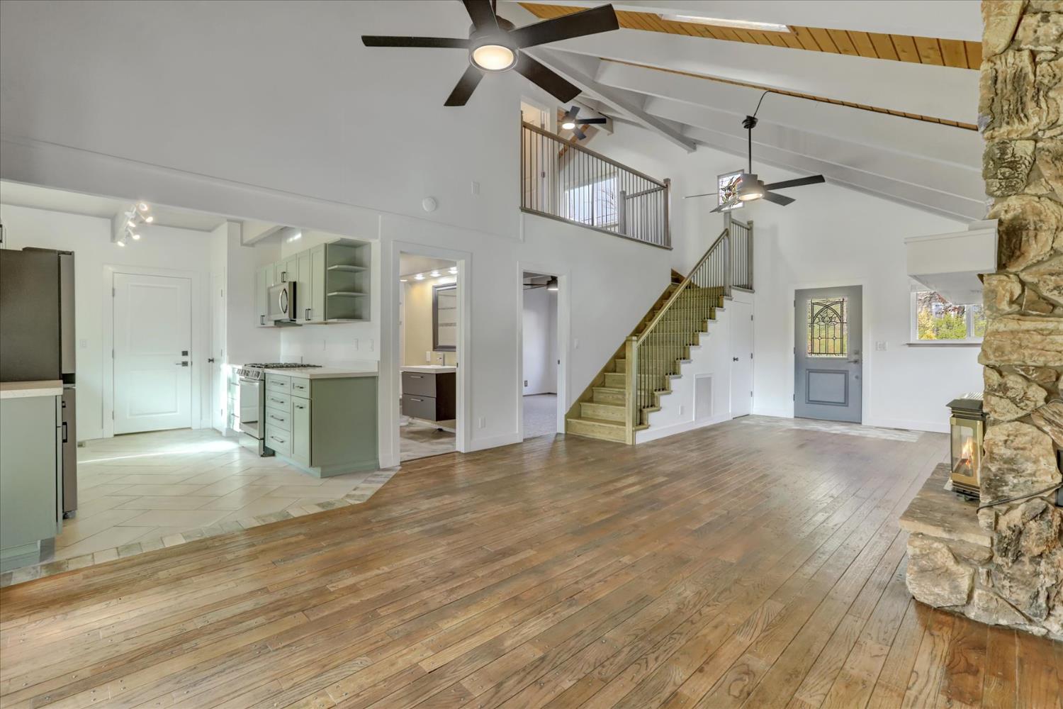 18263 Lake Forest Drive