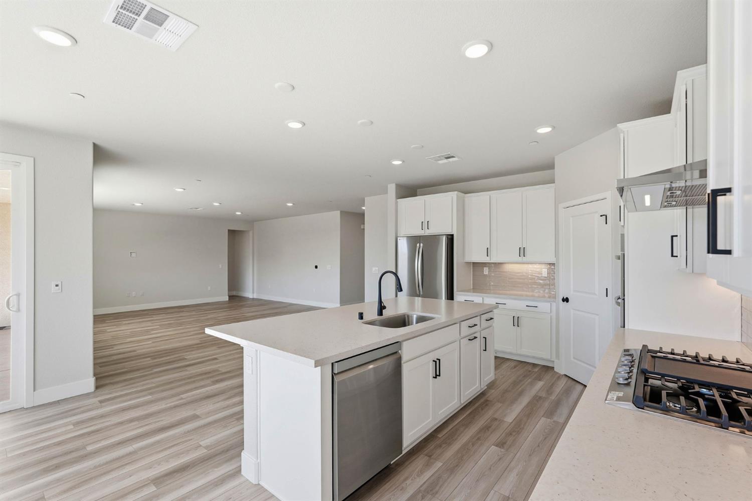 313 Outlooker Court