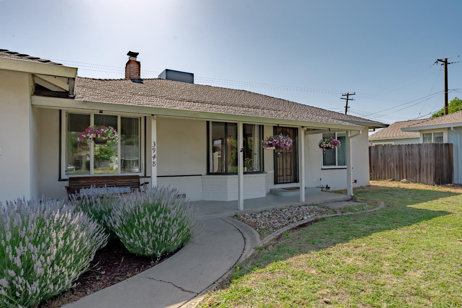 3948 Rosemary Circle