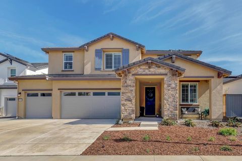 1104 Shadowgate Drive Roseville CA 95747