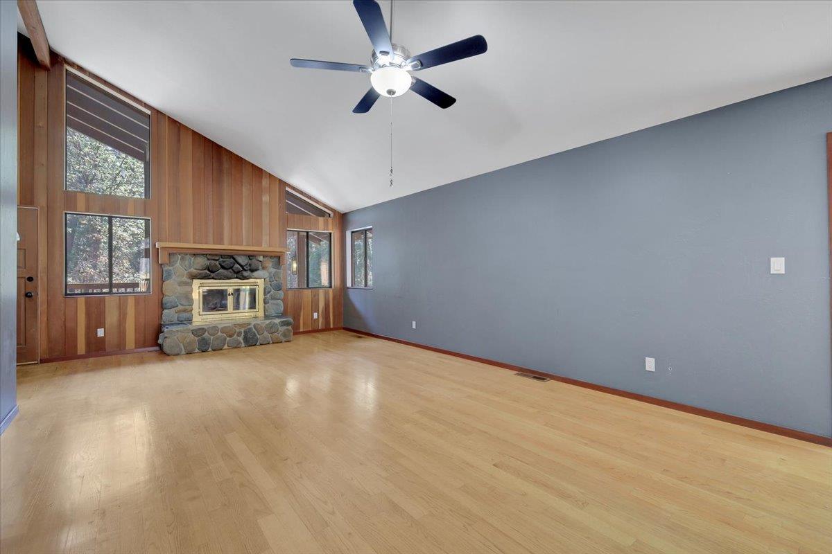 5374 Porter Ranch Road