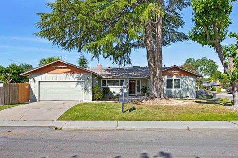 MLS: 225061846