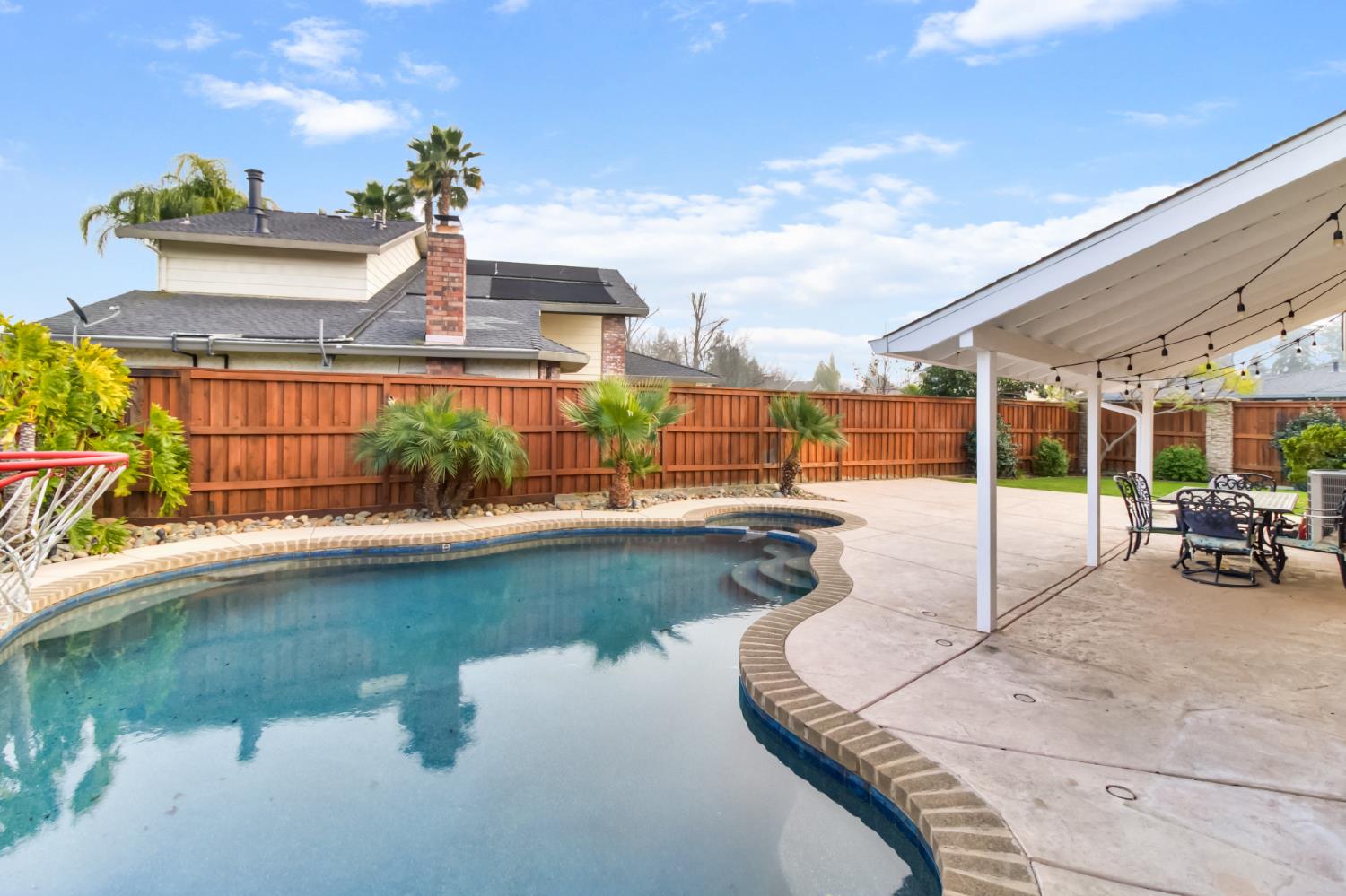 5200 Vista Del Oro Way