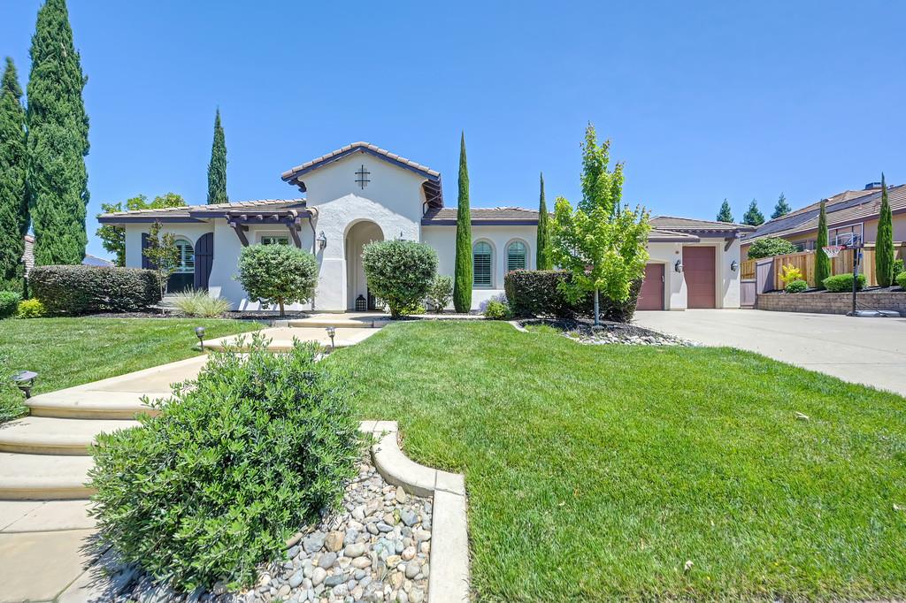 1620 Bella Circle