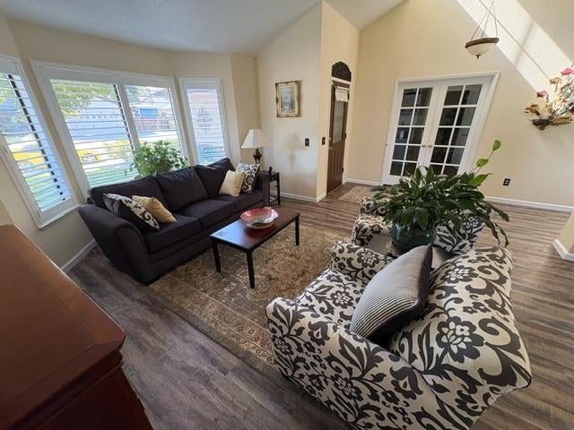8823 Bradbury Court