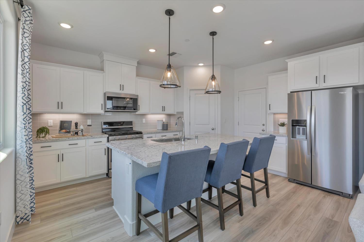 1507 Roebling Street