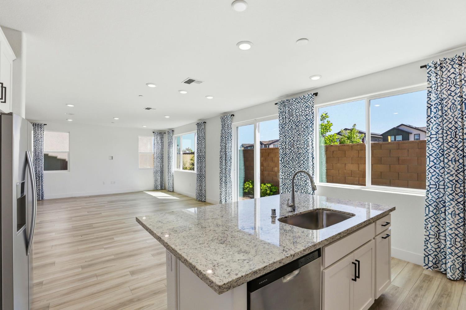 1507 Roebling Street