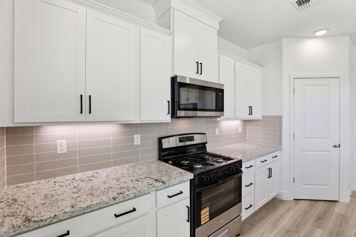 1507 Roebling Street