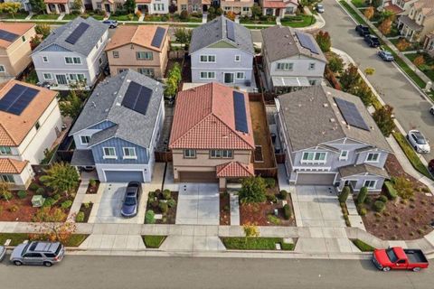 4528 Golden Alder Street Sacramento CA 95834