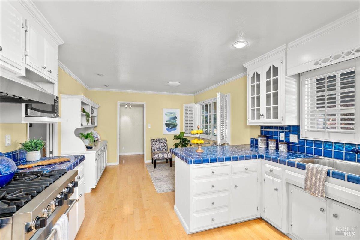 2539 Rollingwood Drive