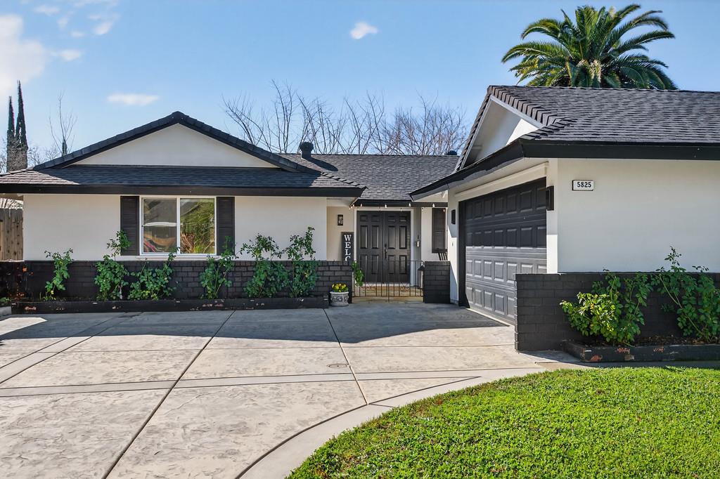 5825 Merlindale Drive