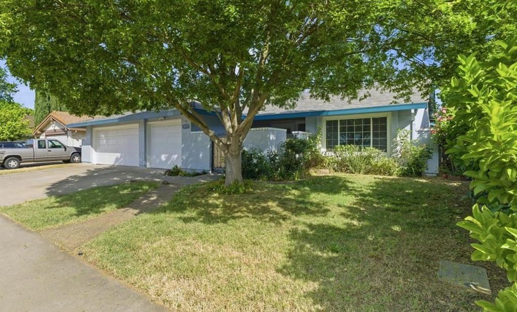 Photo of 8517 Deodar Crest Court, Elk Grove, CA 95624 (MLS # 226037109)