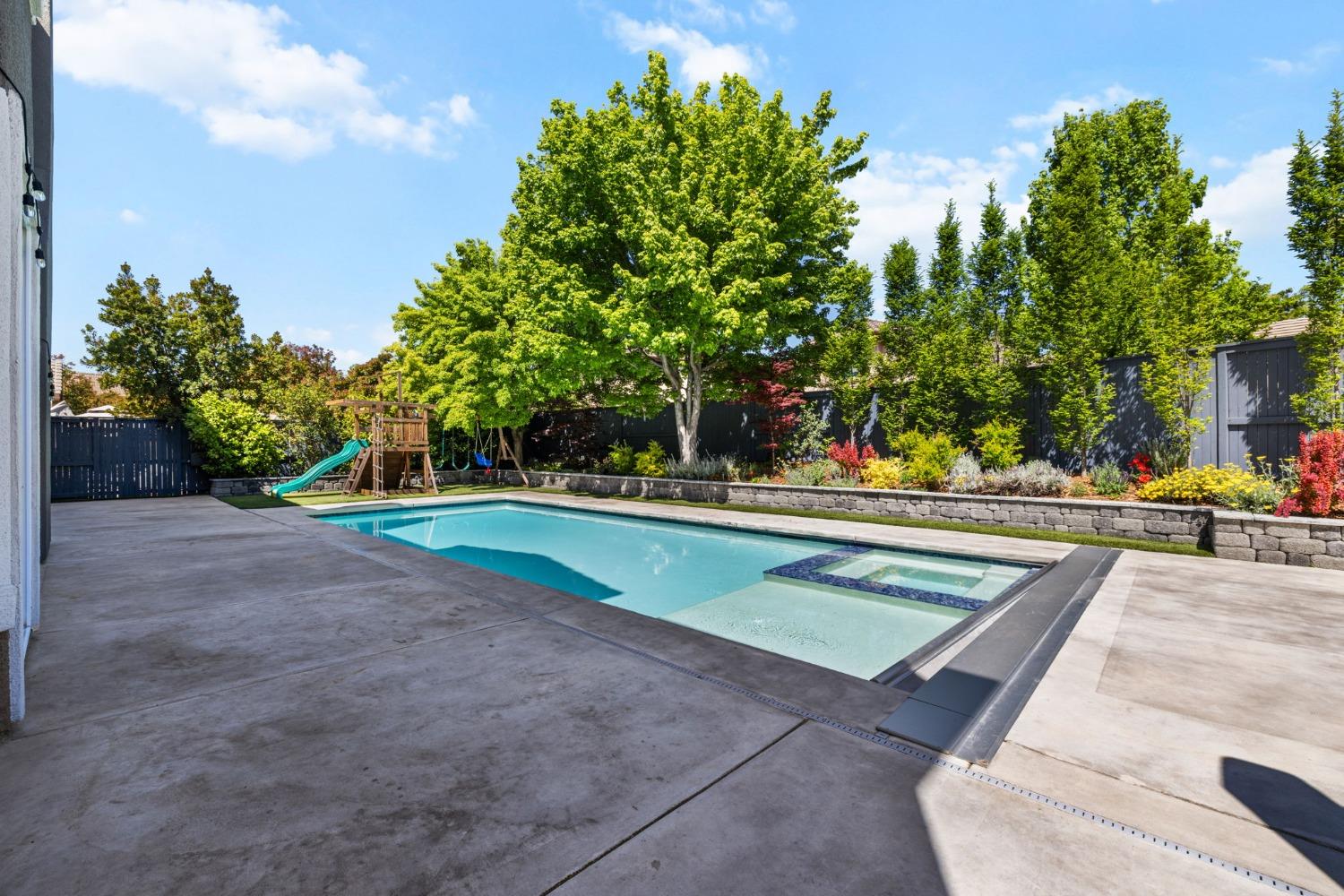 1714 Relvas Court