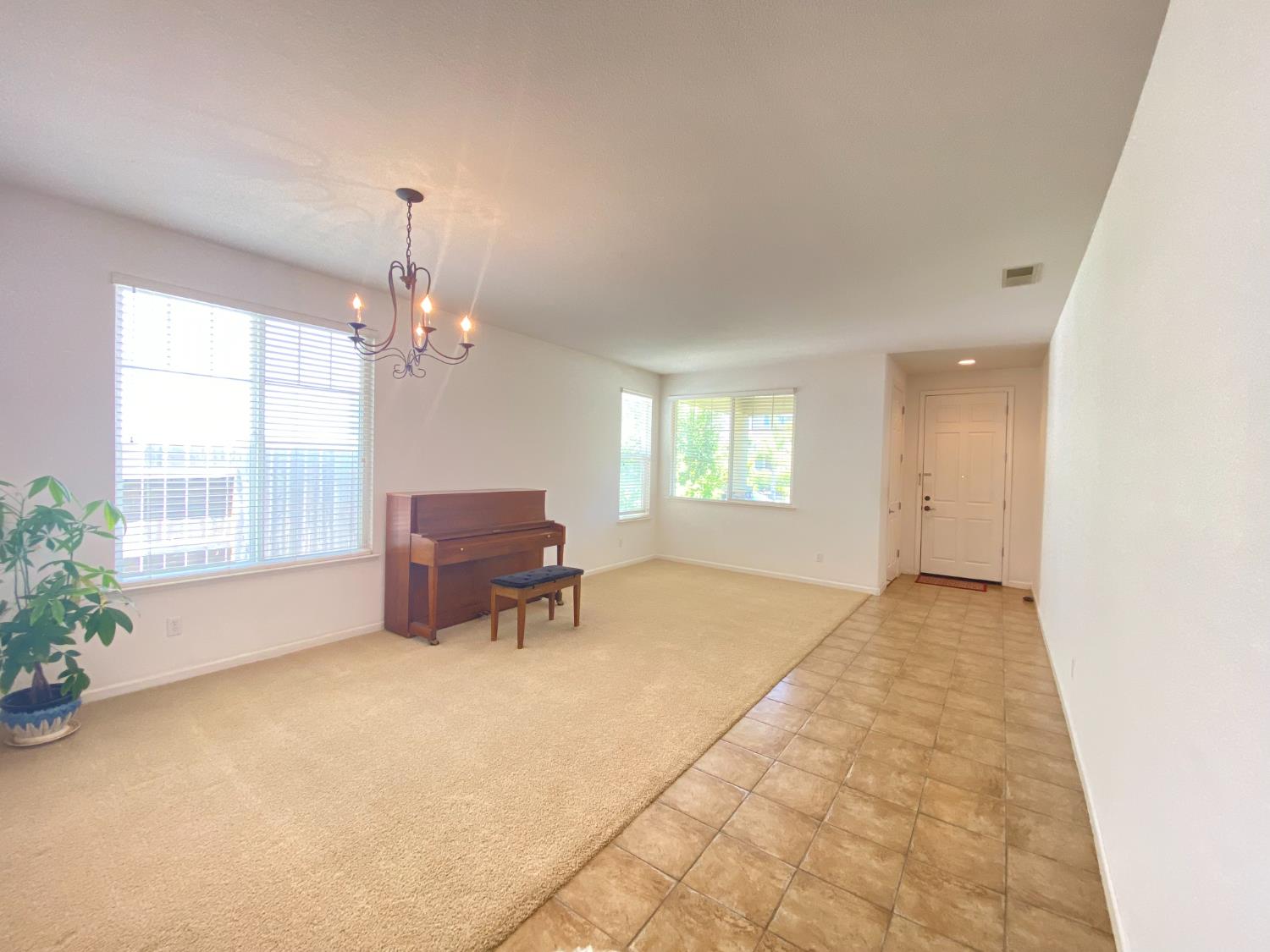 9431 Sea Cliff Way
