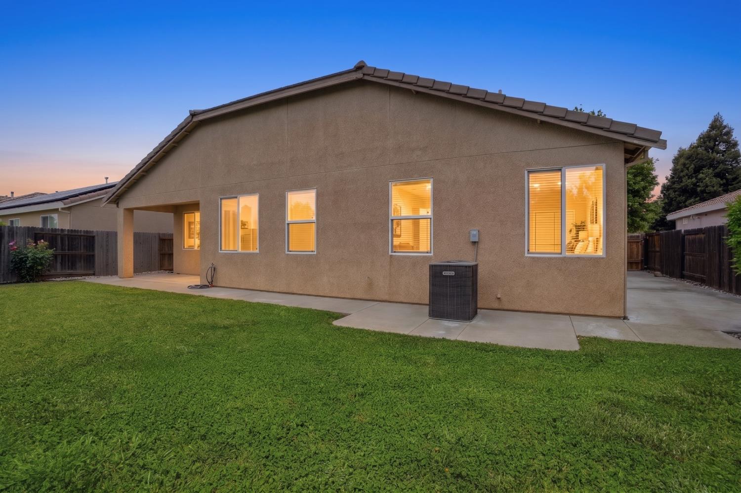 3364 Monroe Drive