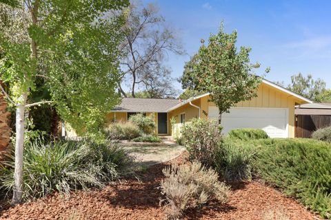 2727 Adrian Drive Davis CA 95618