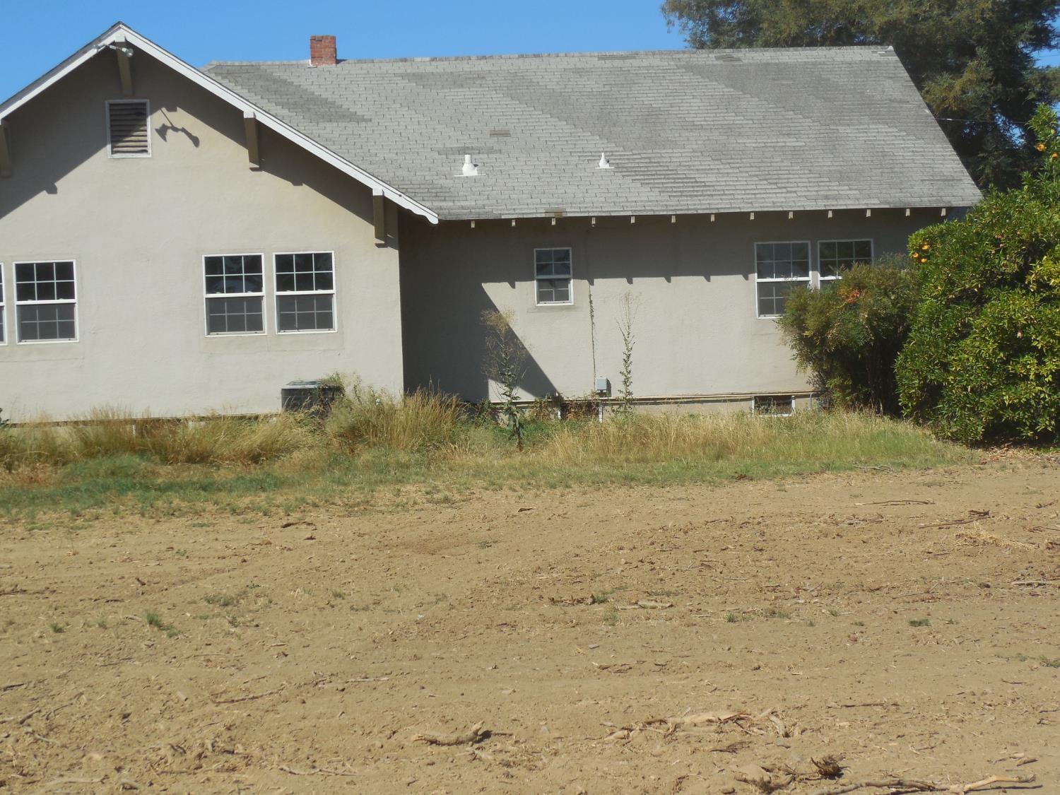 2183 Larkin Road