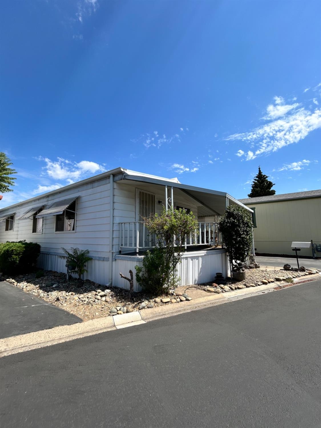 View Rancho Cordova, CA 95670 mobile home