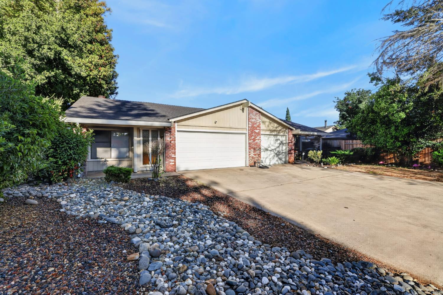 5844 Fledgling Court