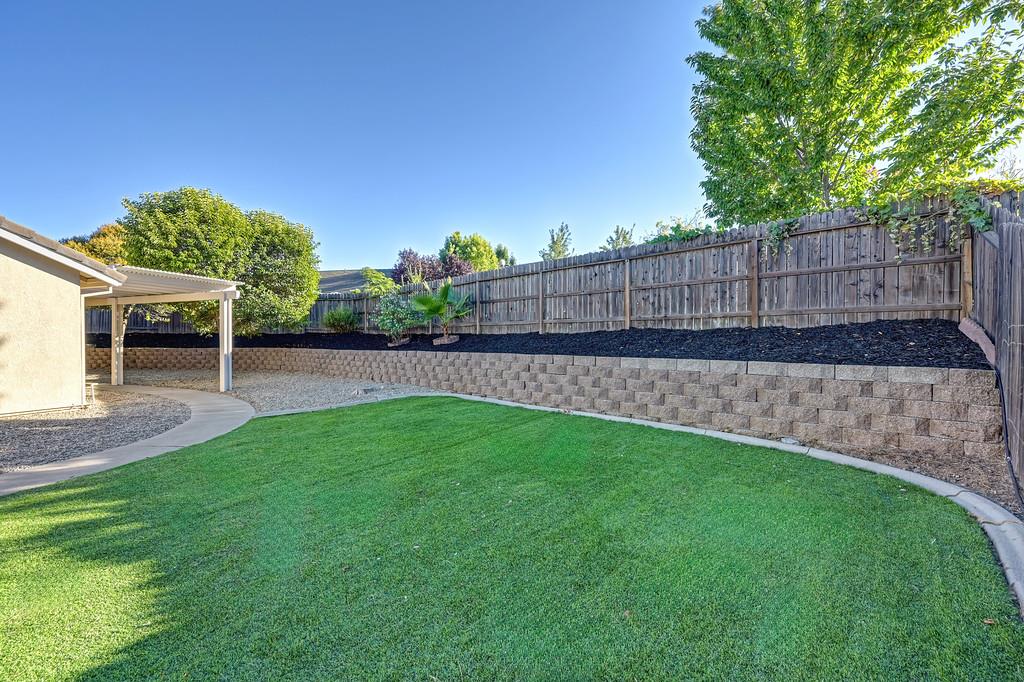 4914 Whitman Court