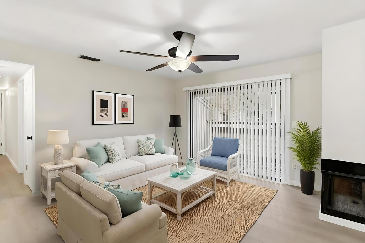 600 Del Verde Circle 2