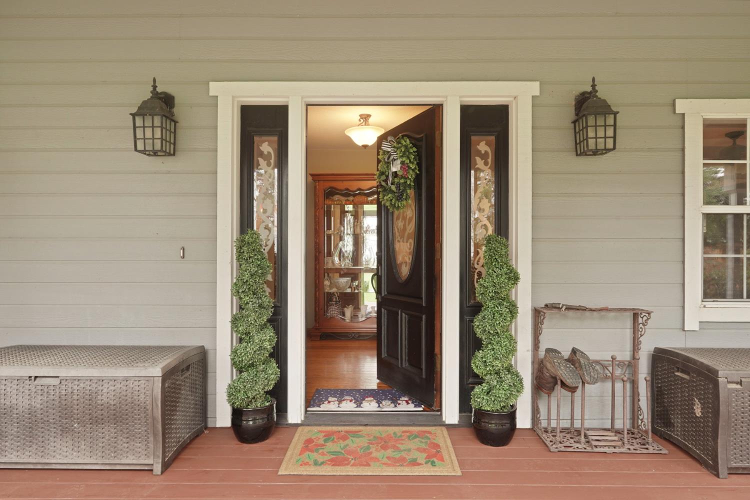 17266 Hillside Drive