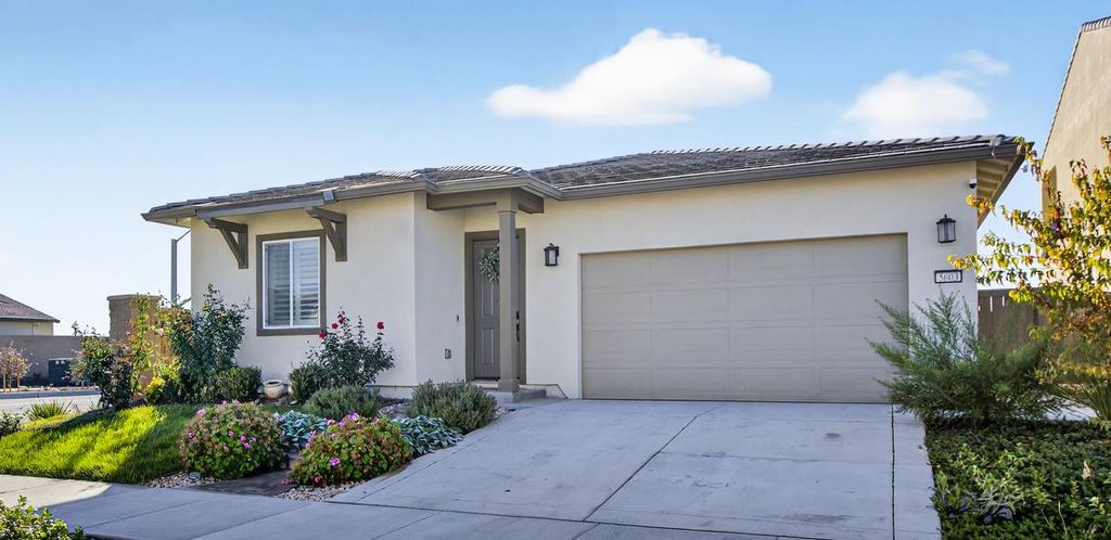 Photo of 5603 Drifton Way, Sacramento, CA 95835 (MLS # 225141594)