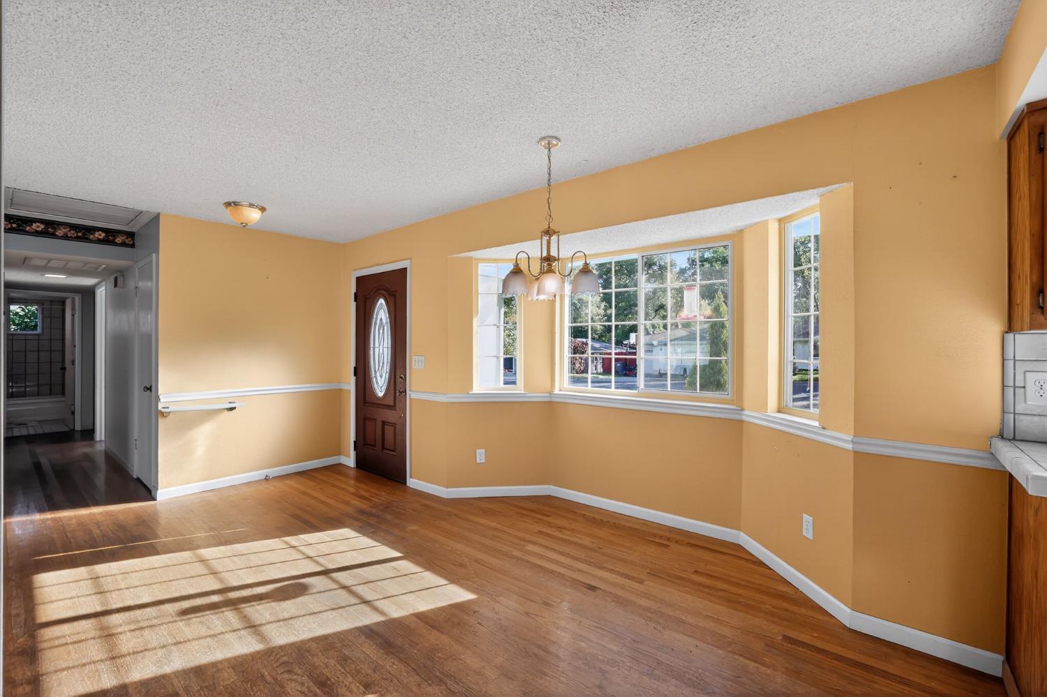 8260 E Granite Drive