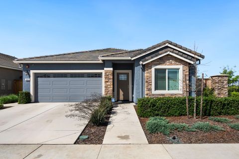 948 Hogan Road Galt CA 95632