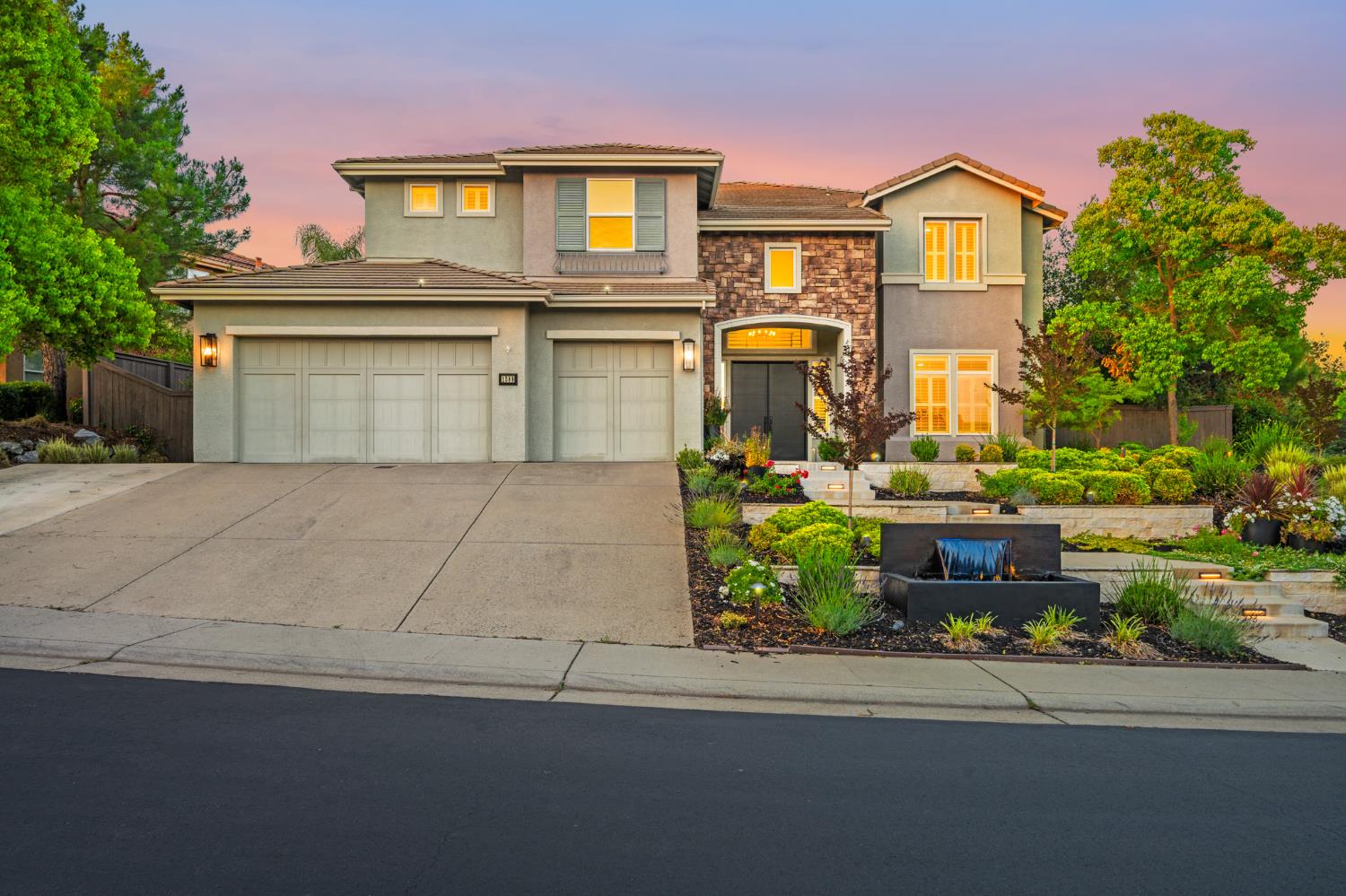 1589 Vista Ridge Way