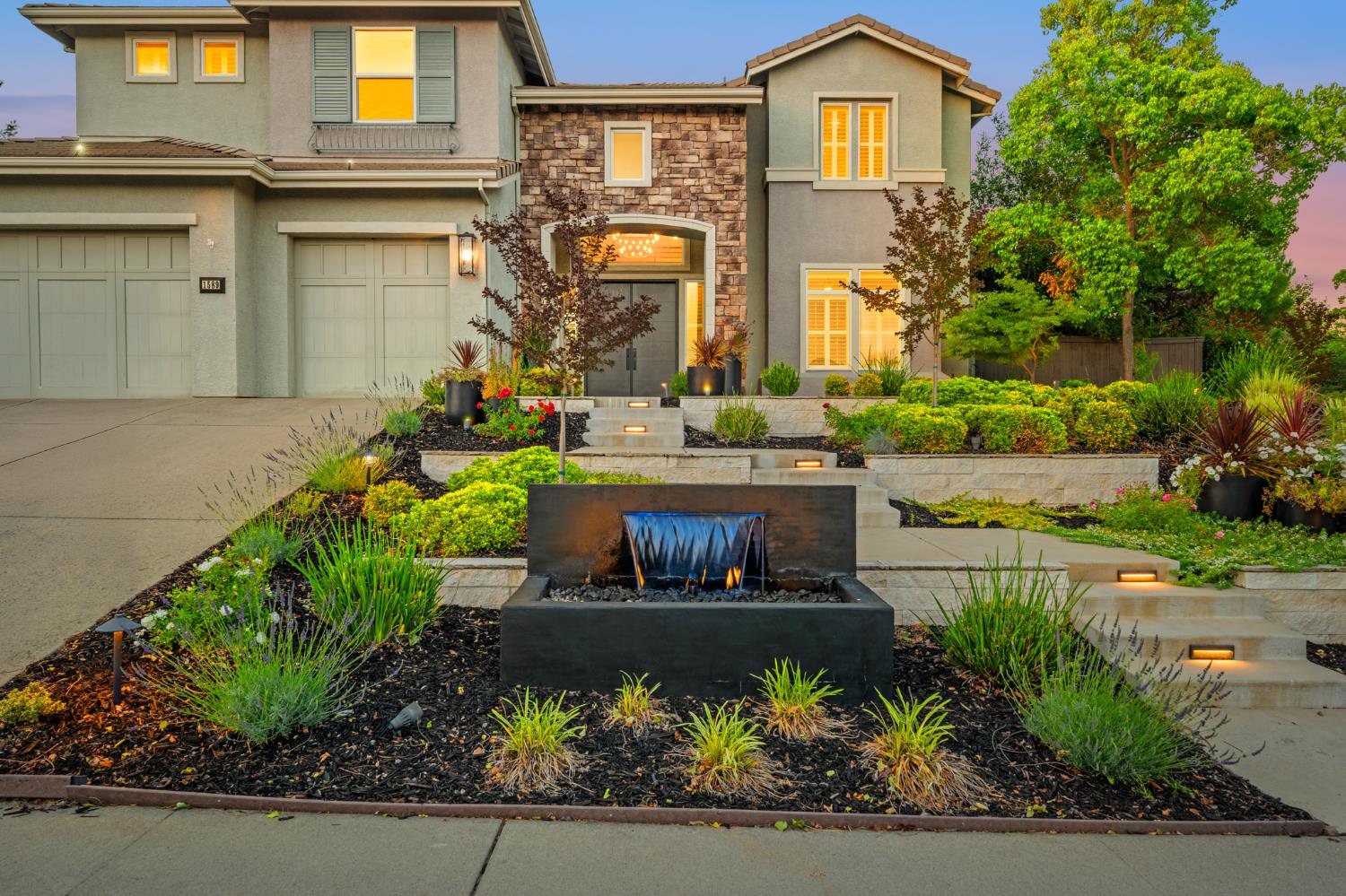 1589 Vista Ridge Way