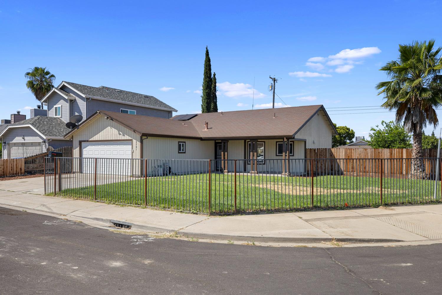 5701 Casaba Way