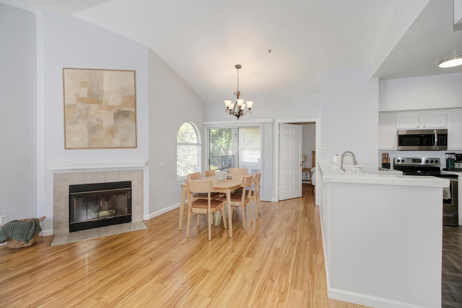 2804 Beachcomber Drive
