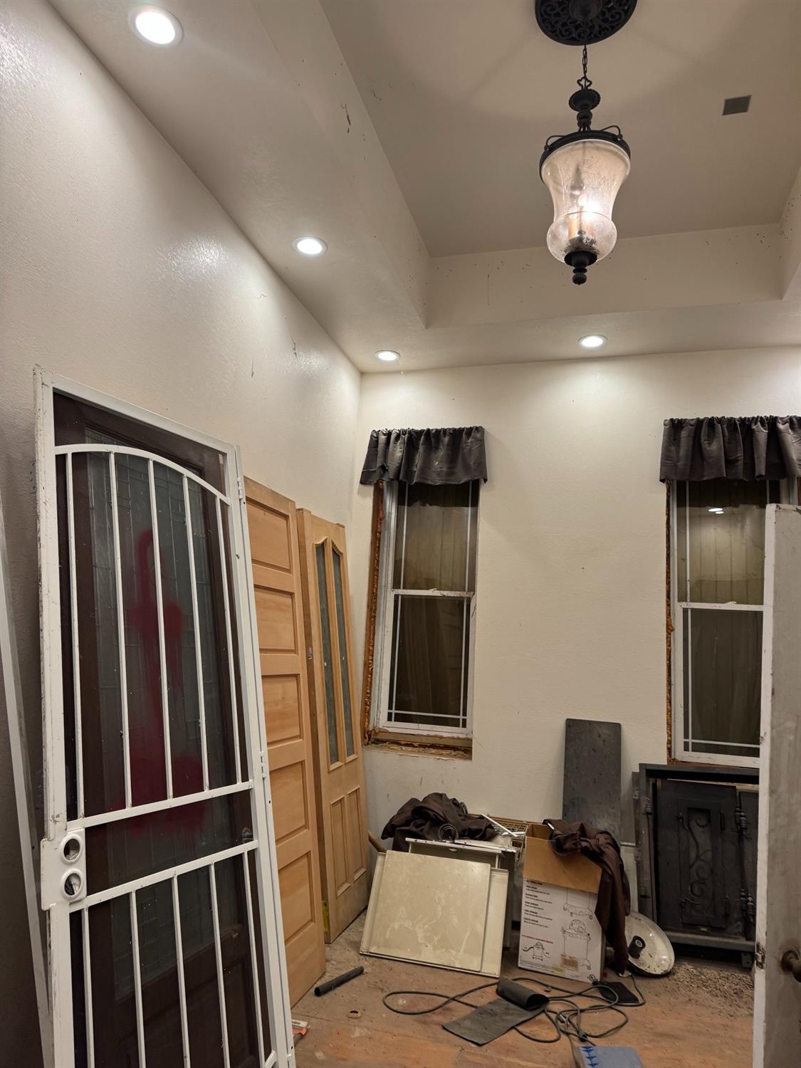 2195 California Street