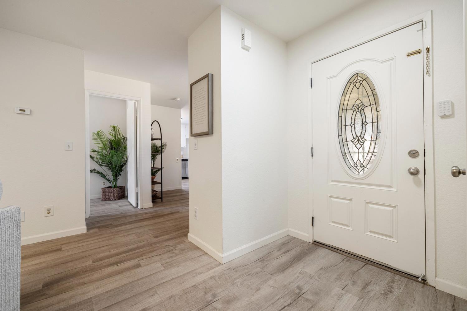 1494 Hilary Way - Photo 2