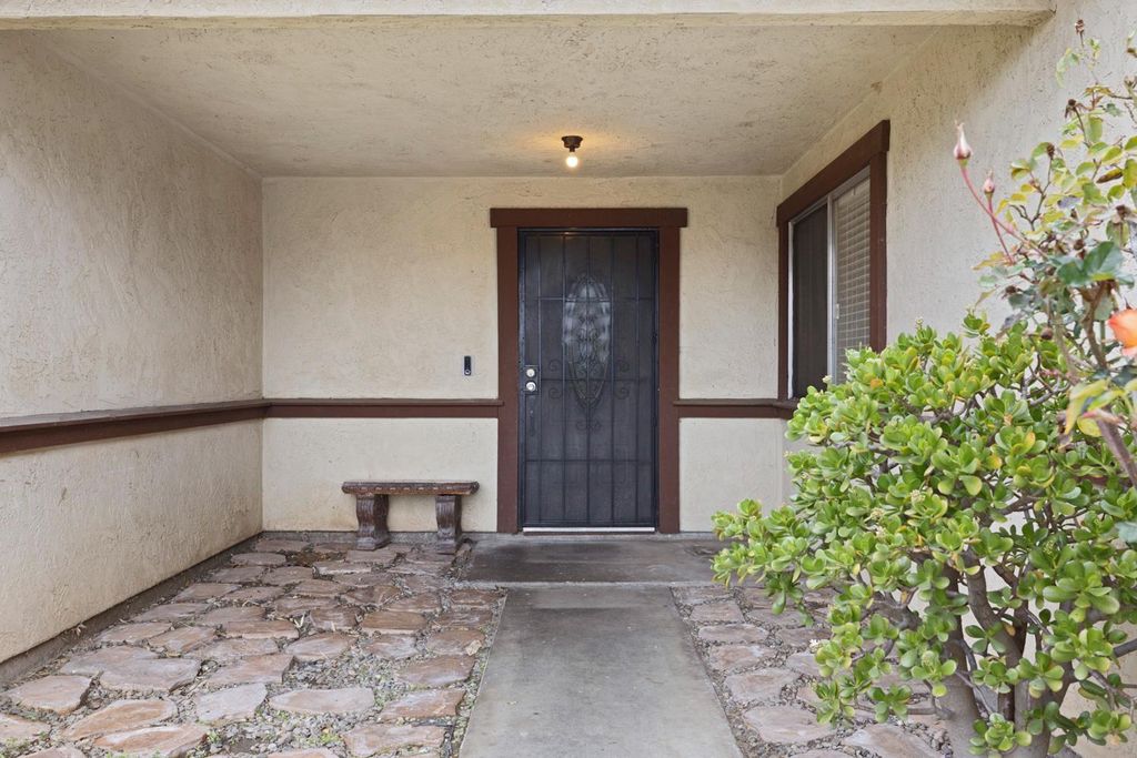 Photo of 1494 Hilary Way, Manteca, CA 95336 (MLS # 226007436)