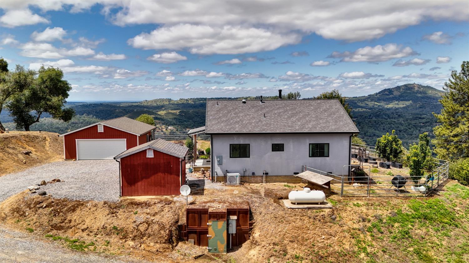 3466 Howard Road