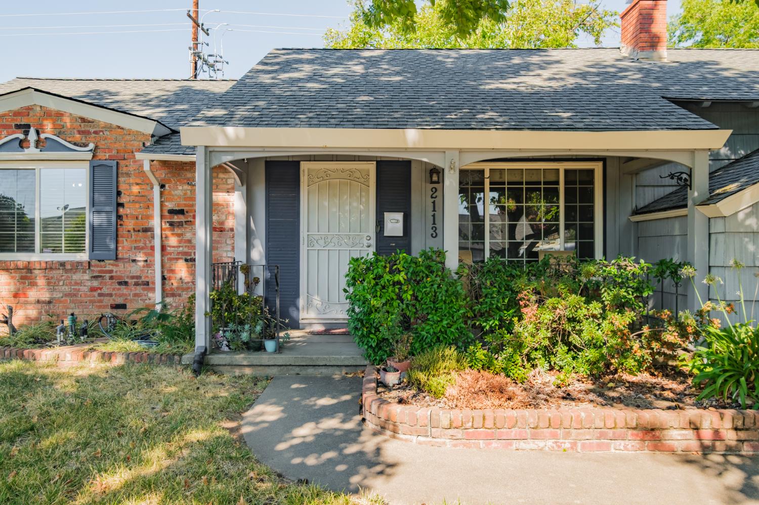 2113 Weldon Way