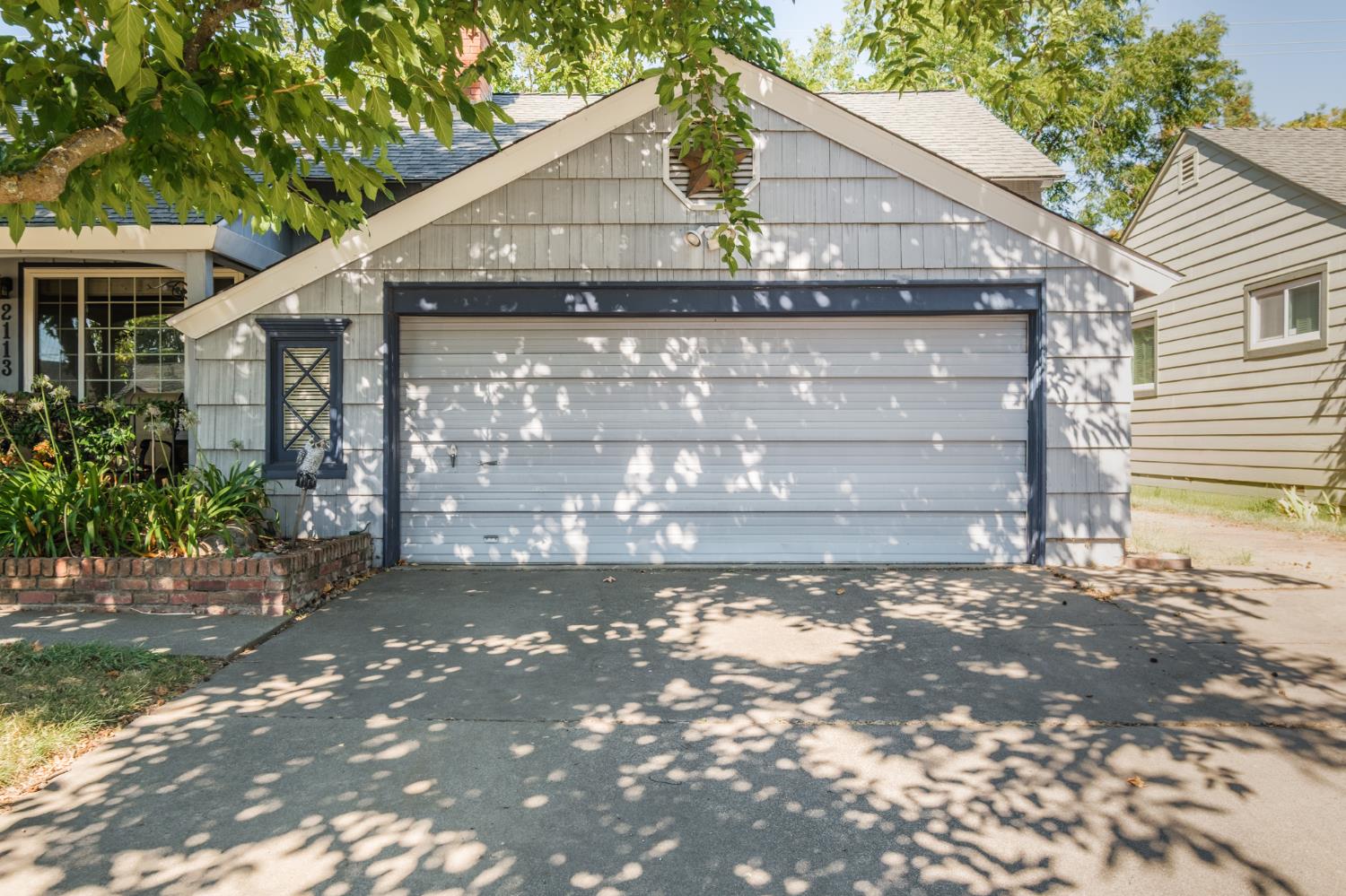 2113 Weldon Way